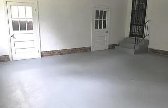 800 Stone Dr Gallery 3