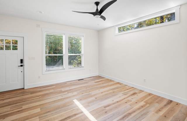 Beautiful Home on Three Levels - Newer Construction (2022) Gallery 3