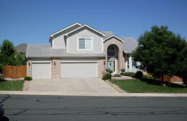 Gorgeous 4BR Broomfield Home with large deck and fenced yard photos photos