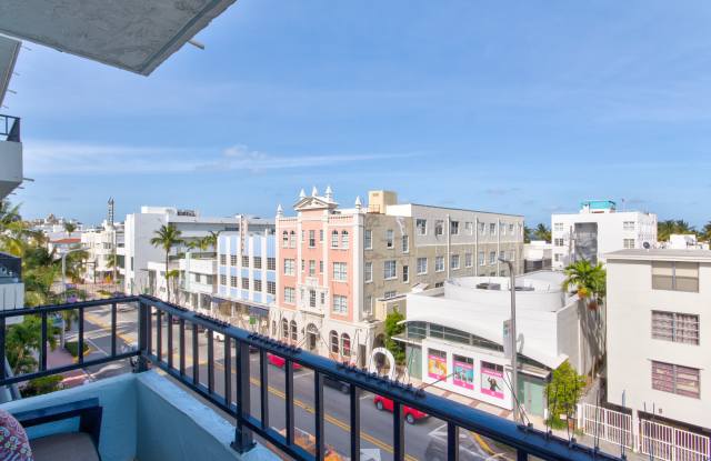 720 Collins Ave photos photos