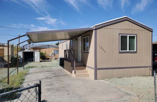 2 Bedroom, 1 Bath Mobile Home in Bullhead City photos photos