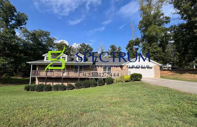 3 Bedroom 2 Bath with garage Brick home. Gallery 1