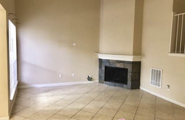 10319 Richmond Hill Drive Gallery 4
