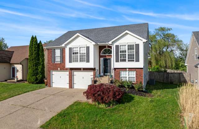 Spacious 4 Bedroom, 3 Bathroom Home! Gallery 4