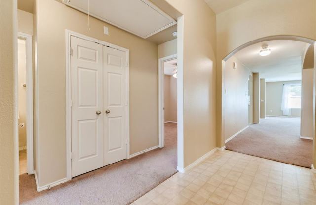 446 Laurel Sage Drive Gallery 4