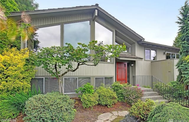 2212 66th Avenue Southeast - 2212 66th Avenue Southeast, Mercer Island, WA 98040