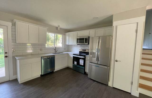 Recently Renovated! 3bed/2bath home in Louisville Gallery 4