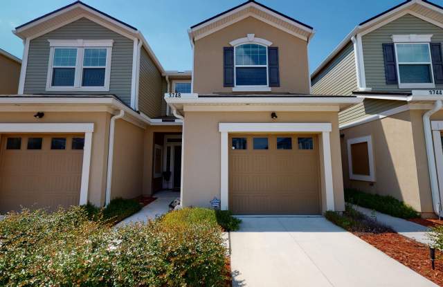 3748 AUBREY LN - 3748 Aubrey Lane, Oakleaf Plantation, FL 32065