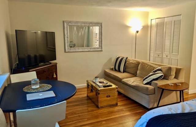 39 Englewood Ave. photos photos