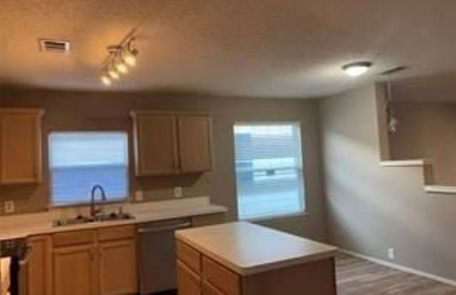 4211 Falcon Drive Gallery 3
