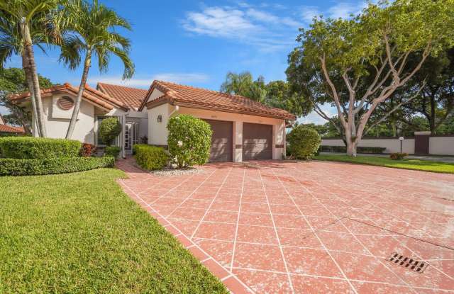 6099 Waldwick Circle Gallery 3
