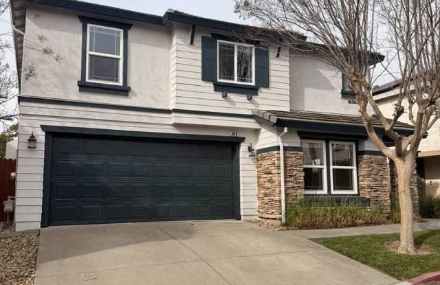 Stunning 4 Bed | 2.5 Bath Home – Fully Upgraded – Westgate Neighborhood photos photos