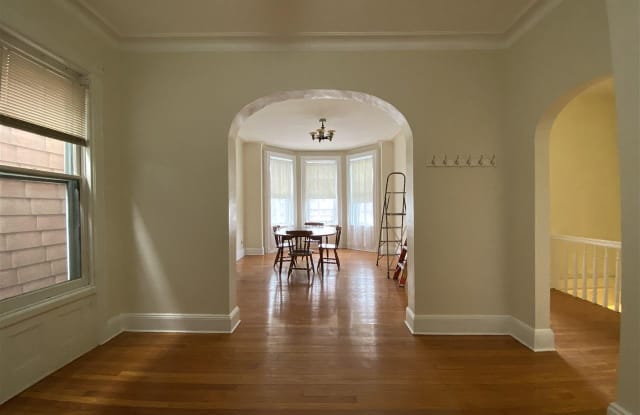 210 OAK ST - 210 Oak St, Hudson County, NJ 07086