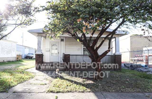 2114 N. Fifth Ave. photos photos