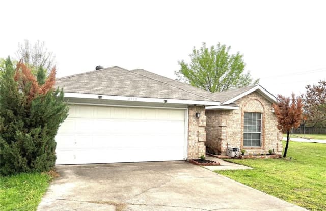 4555 W Lake Highlands Drive - 4555 West Lake Highlands Drive, The Colony, TX 75056