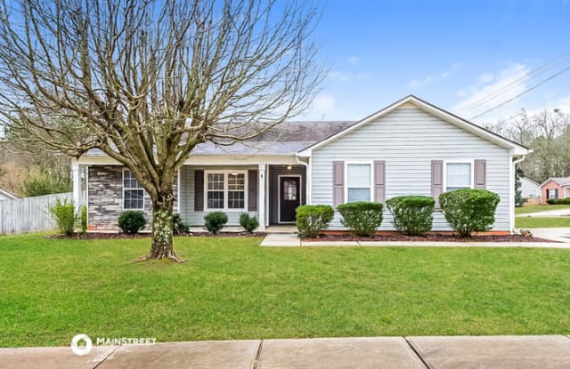 494 Sarah's Lane - 494 Sarah's Lane, Locust Grove, GA 30248