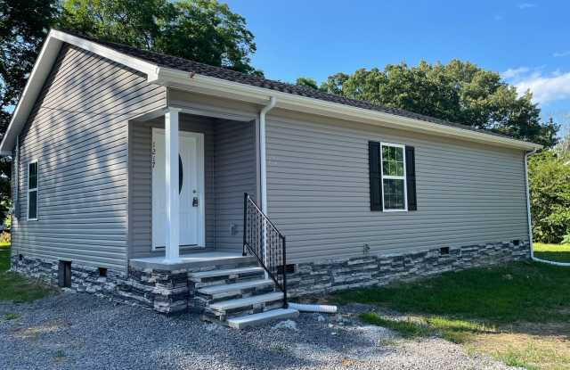 Adorable 3 Bedroom Home in Tullahoma... Gallery 3