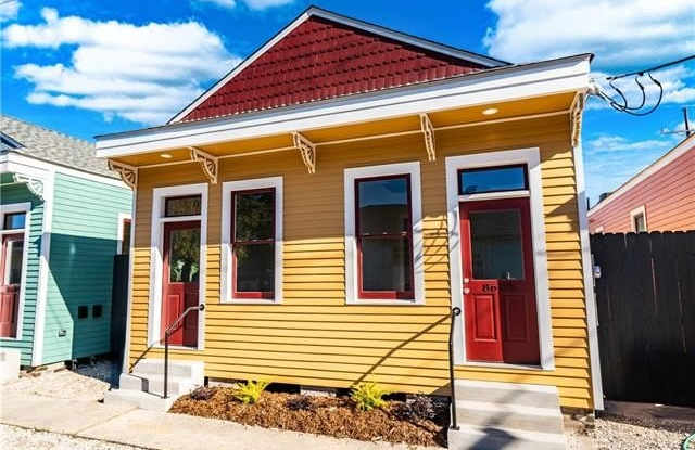 8607 GREEN Street - 8607 Green Street, New Orleans, LA 70118