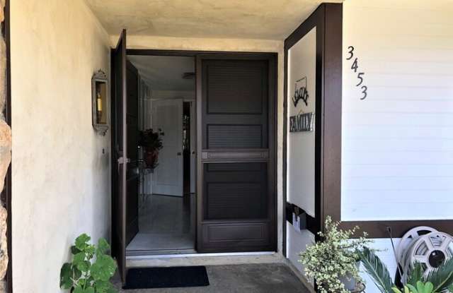 3453 Merrimac Avenue Gallery 3