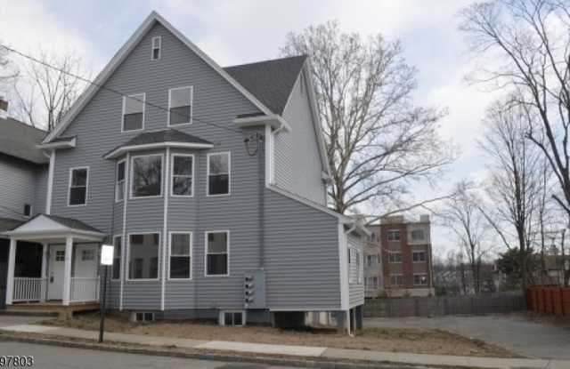 15 Olyphant Pl photos photos