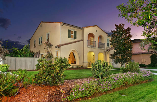 2521 Honeybell Lane - 2521 Honeybell Lane, Escondido, CA 92027
