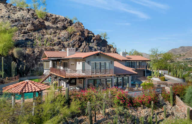 5339 E. Desert Vista Rd Paradise Valley, AZ 85253 - 5339 East Desert Vista Road, Paradise Valley, AZ 85253