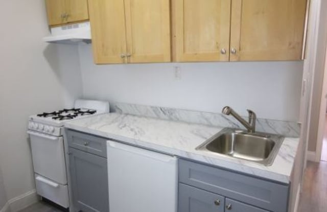 621 E 11th St - 621 East 11th Street, New York City, NY 10009