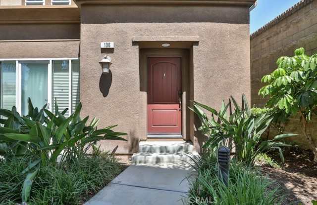 106 E Santa Fe Court Gallery 2