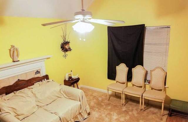 1094 Amberglade Way Gallery 3
