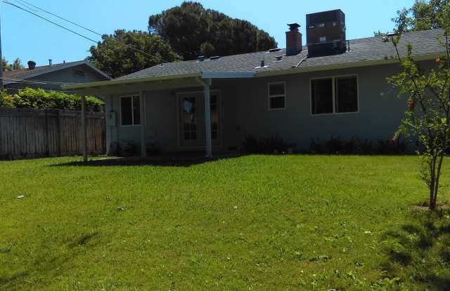 Nice & Clean 3 Bedroom 2 Bath Sacramento Home photos photos
