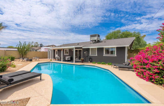 4507 N 82ND Street photos photos