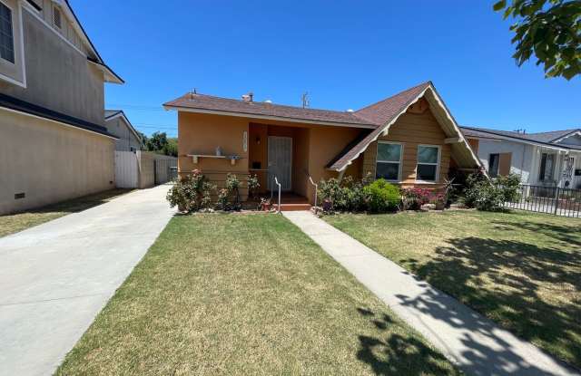 Charming 3br 1bth - Quiet Street photos photos