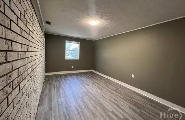 2514 Howard Foss Court Gallery 3