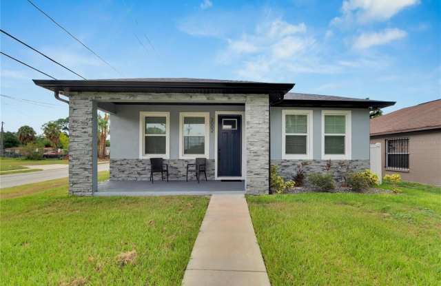 3002 E 38TH AVENUE photos photos