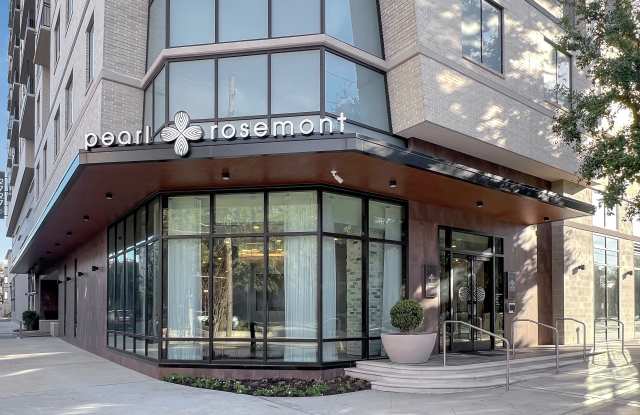Pearl Rosemont photos photos