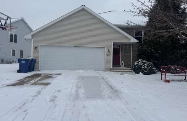 2037-2039  River Point Court - 2039 - 2037 River Point Court, Brown County, WI 54115