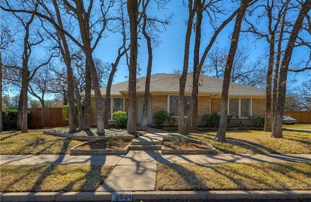 2024 Crooked Creek Lane - 2024 Crooked Creek Lane, Arlington, TX 76006