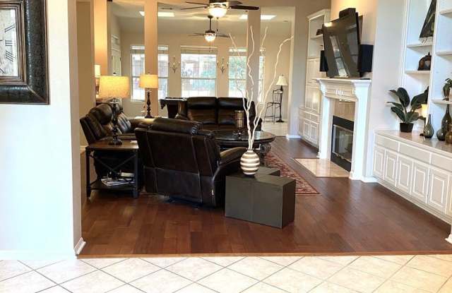 9509 Graceland Trail Gallery 3