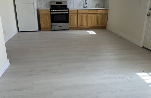 47 Rey St photos photos