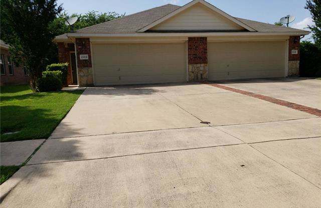 1512 Piedmont Drive - 1512 Piedmont Drive, Mansfield, TX 76063