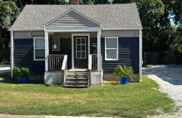 Charming 2 Bed 1 Bath House photos photos