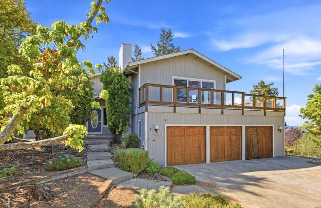 Gated Saratoga Hills Retreat | 5BD | Pool | Panoramic Bay Views Gallery 3
