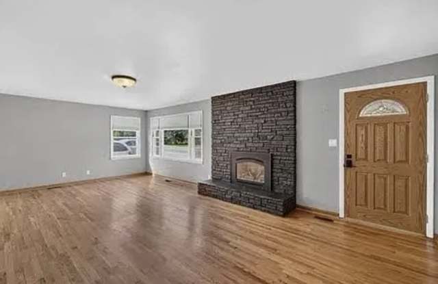 2275 South Poplar Street Gallery 3