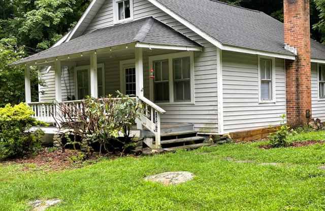 1063 Friendship Church Rd. Gallery 1