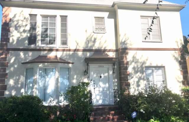 1250 S La Jolla - 1250 South La Jolla Avenue, Los Angeles, CA 90035