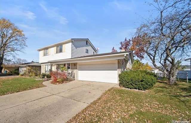 26976 HAVELOCK Drive Gallery 2