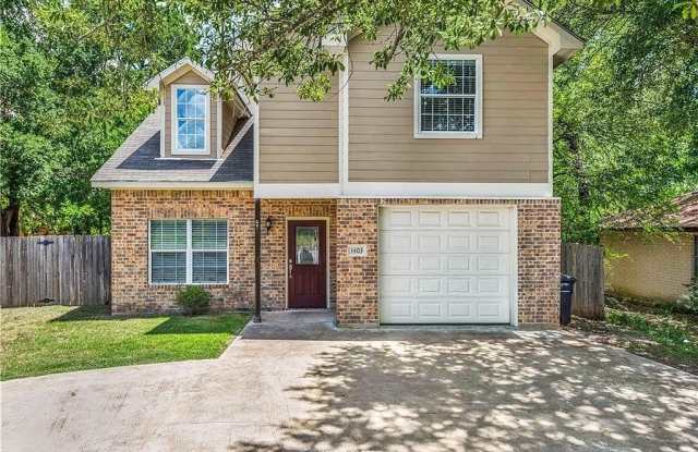 1403 Medina Drive photos photos