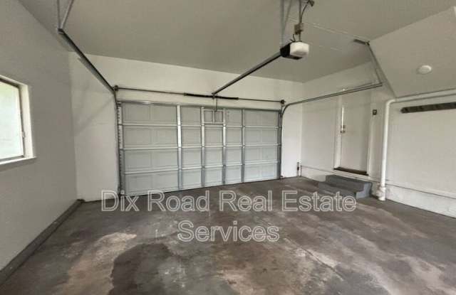 1739 Embury Park Road Gallery 4