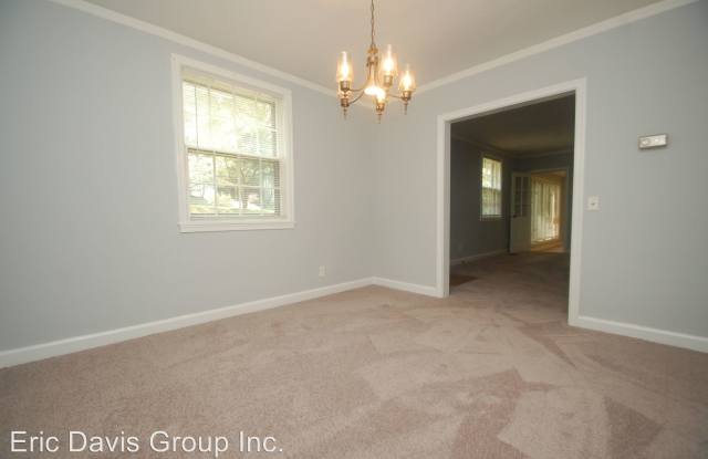1194 Thomas Rd. Gallery 4