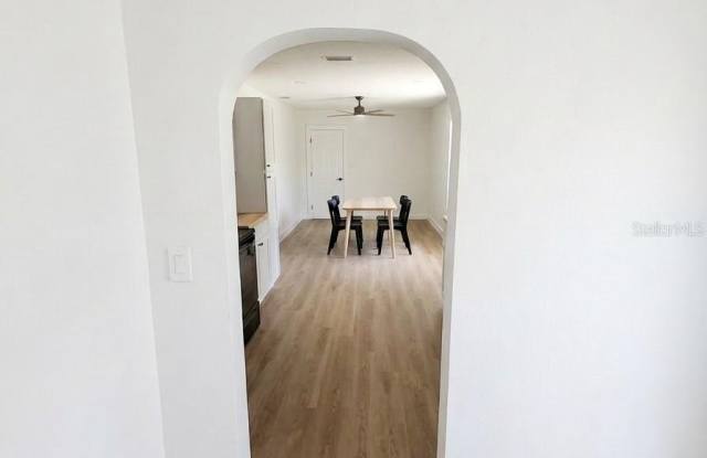 1543 43RD Street S Gallery 4